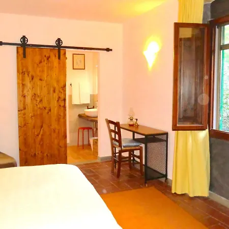 Alojamento de Acomodação e Pequeno-almoço Ex-mulino Pontevecchio 3*